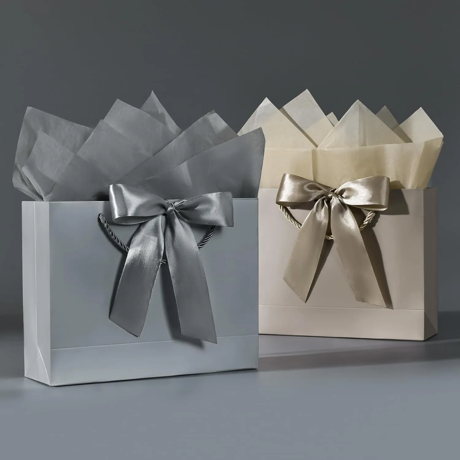 JMANNI Gift Bag, 1PCS Gift Bags Large with Ribbon and 1 Greeting Cards 2 Tissue Paper, Portable Paper Gift Bag with Handles, Birthday Gift Bags,Present Bags for Wedding Party Mothers Day
