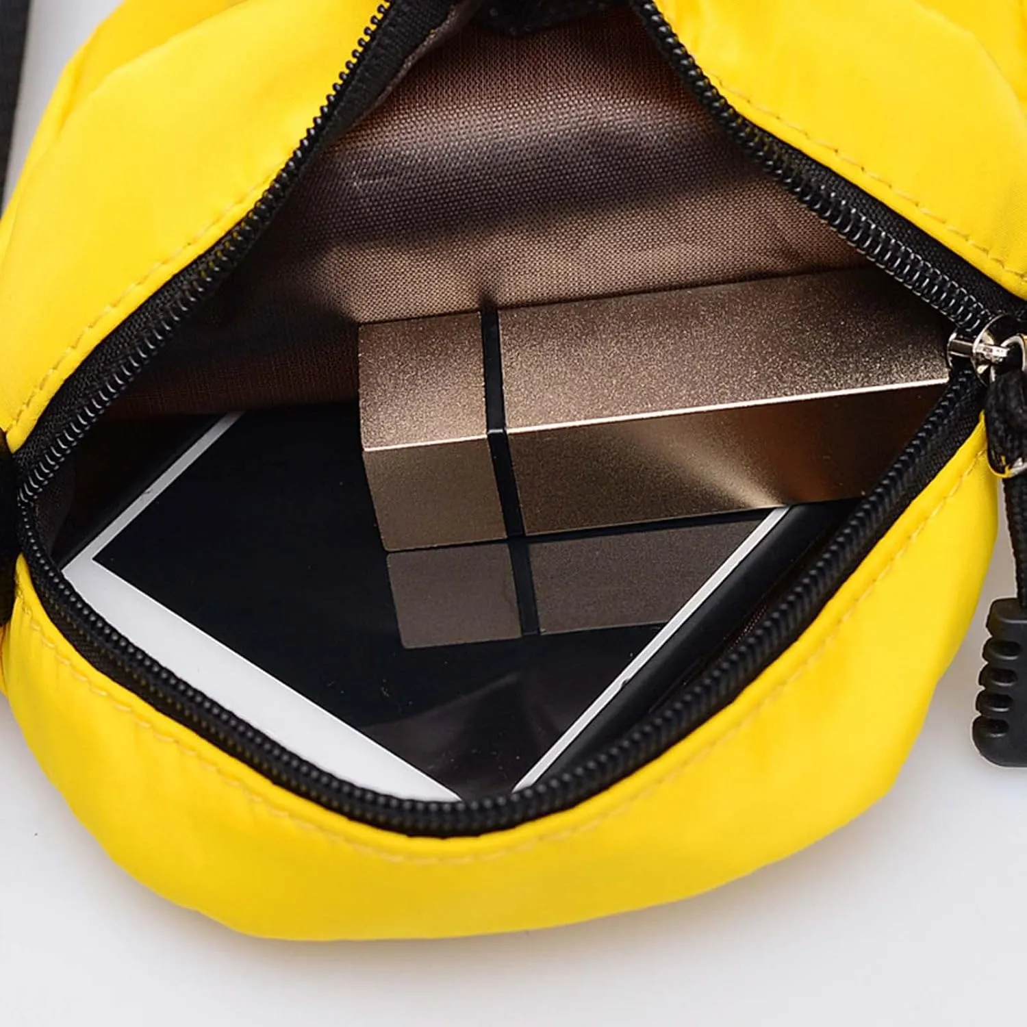 Leather Shoulder Bag for Women 2022 New Korean Fashion Simple Casual One Shoulder Crossbody Nylon Small (One Size)