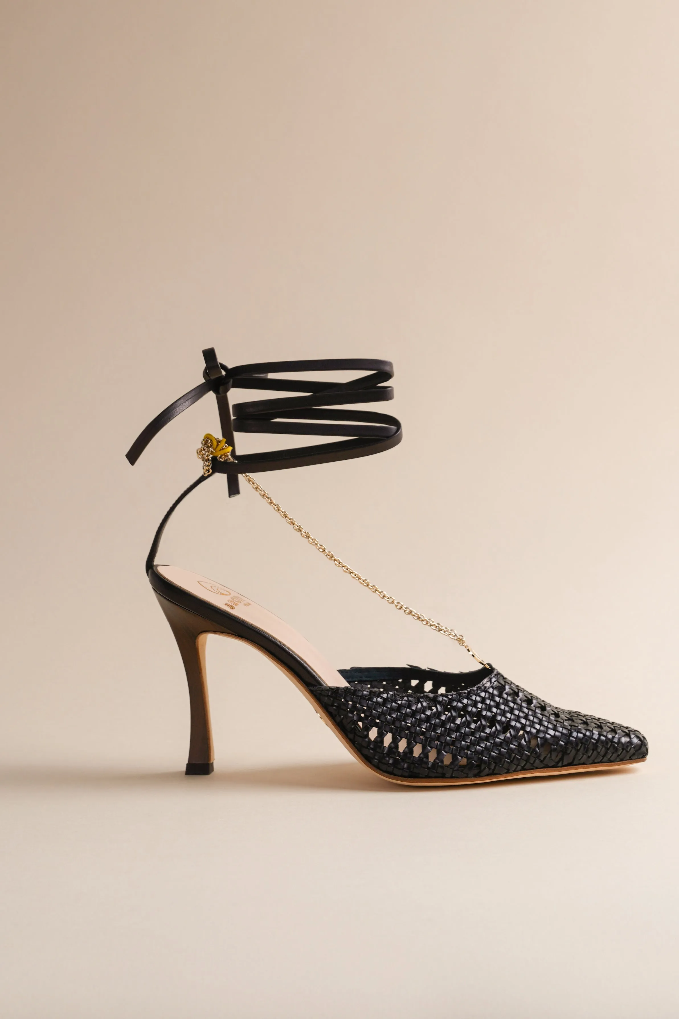 Olivia Pump in Midnight