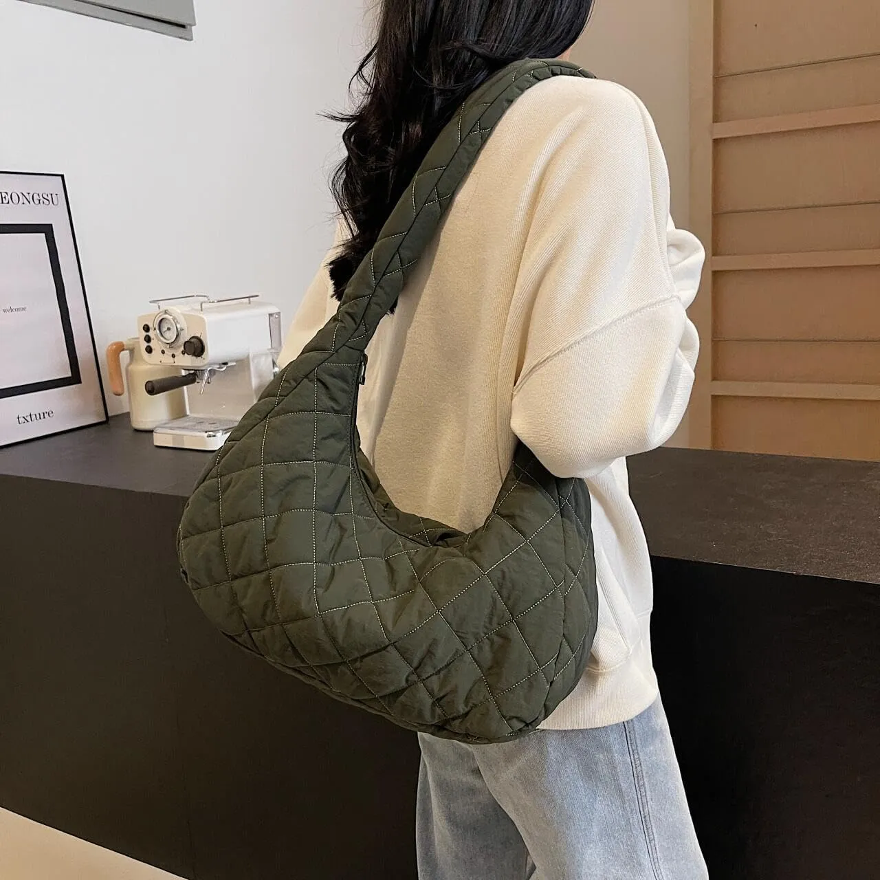 Quilted Nylon Shoulder Crossbody Bag Women Puffy Hobos Handbags Padded Carryall Purse Lightweight