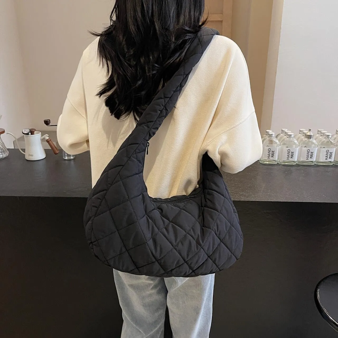 Quilted Nylon Shoulder Crossbody Bag Women Puffy Hobos Handbags Padded Carryall Purse Lightweight