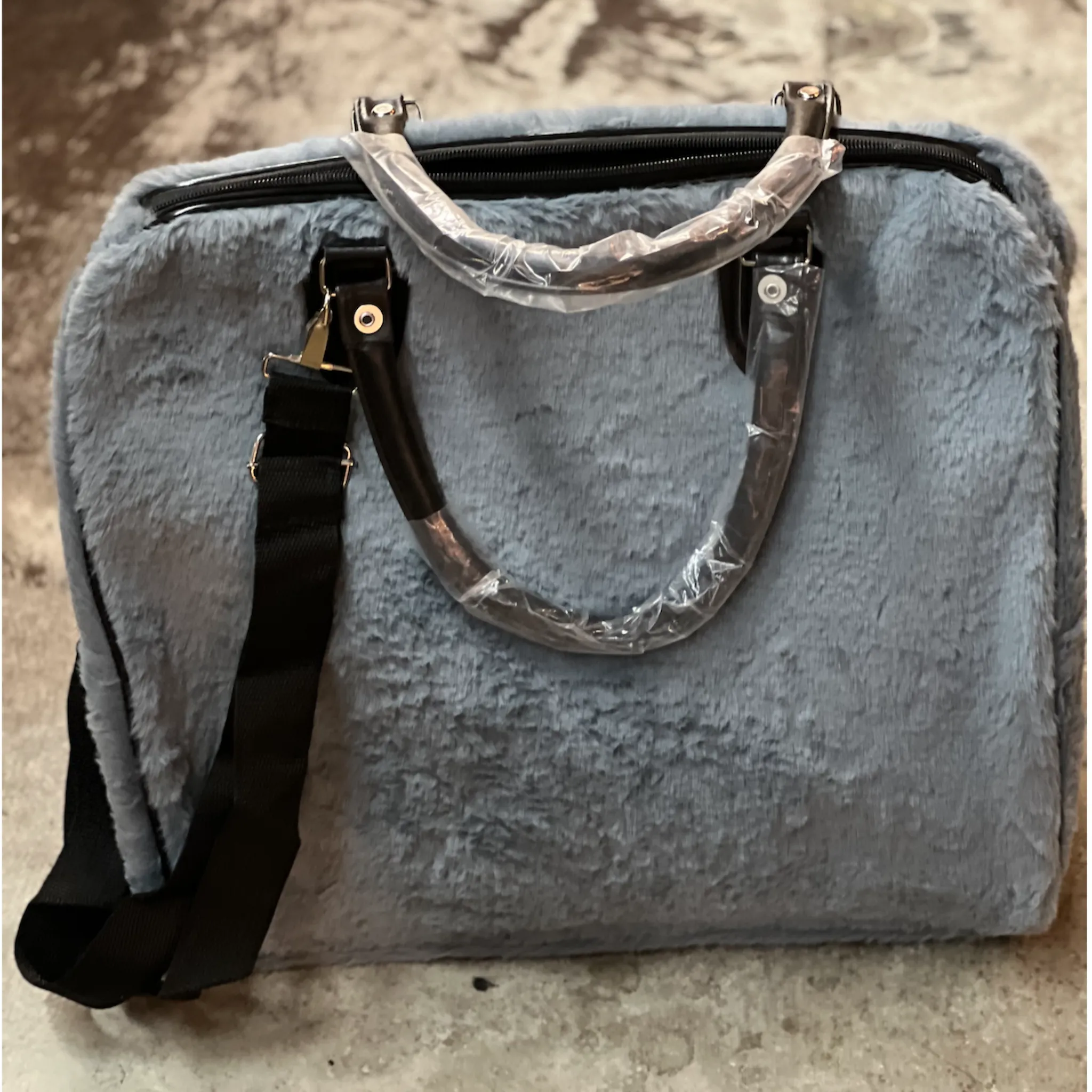 Weekender Totes & Bags Nima